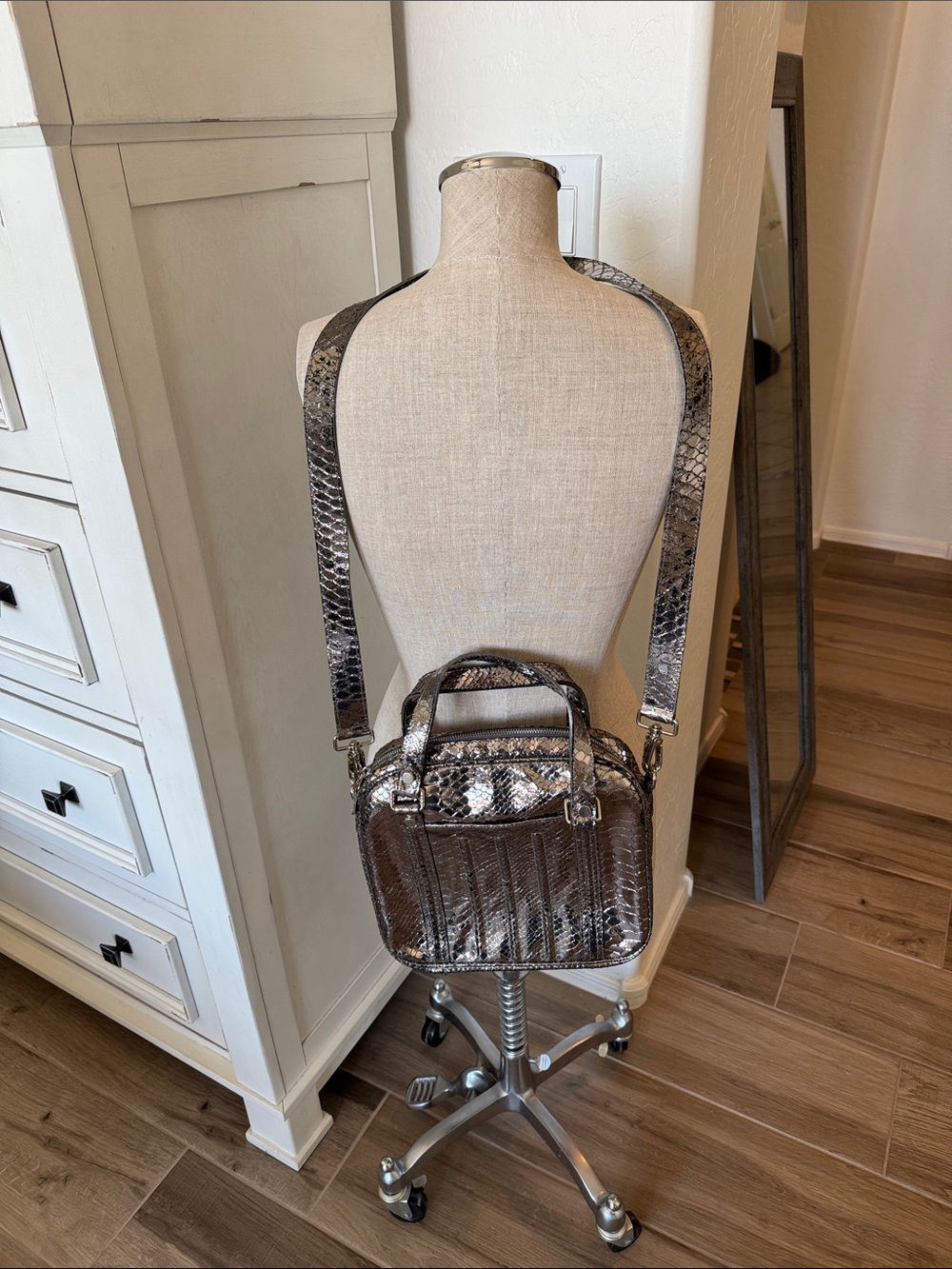 Jacques Le Corres silver purse bag